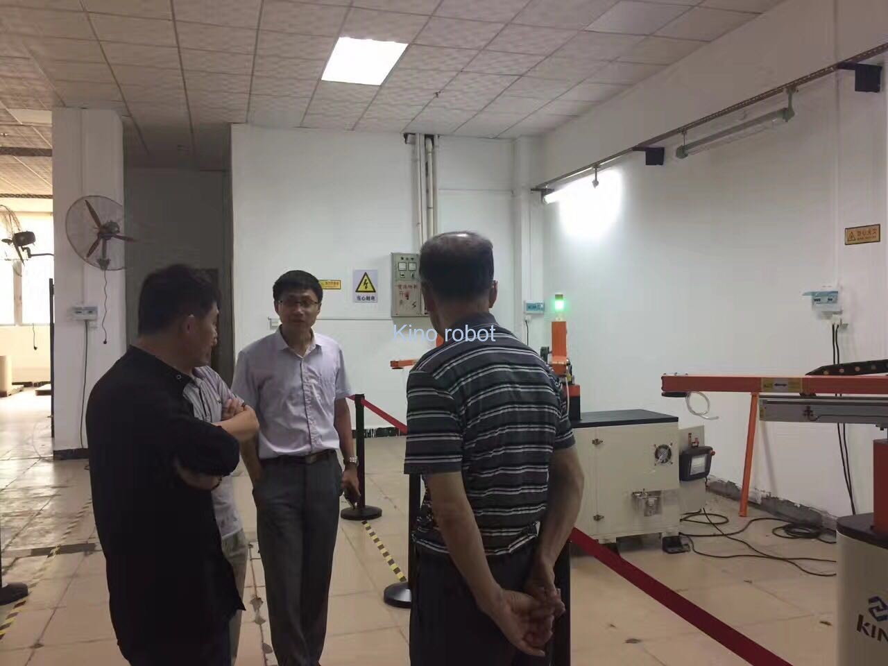 BSport体育官网自动化 冲压机械手